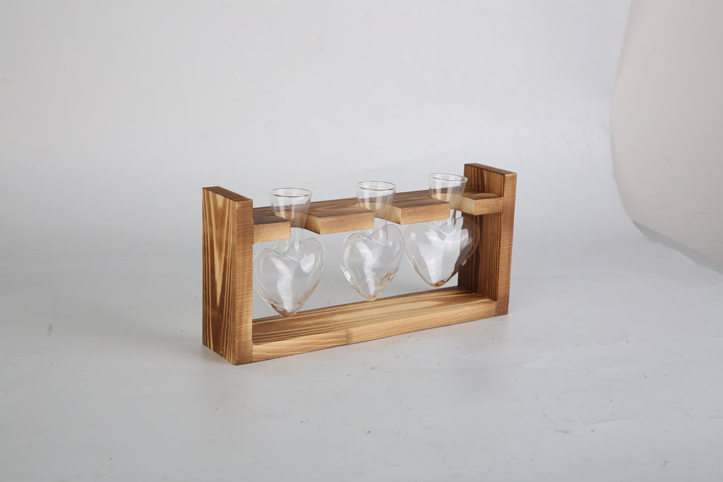 Heart-Shaped Glass Propagation Station — 3 Vases — alternate view 10